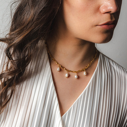 Lusiris Necklace
