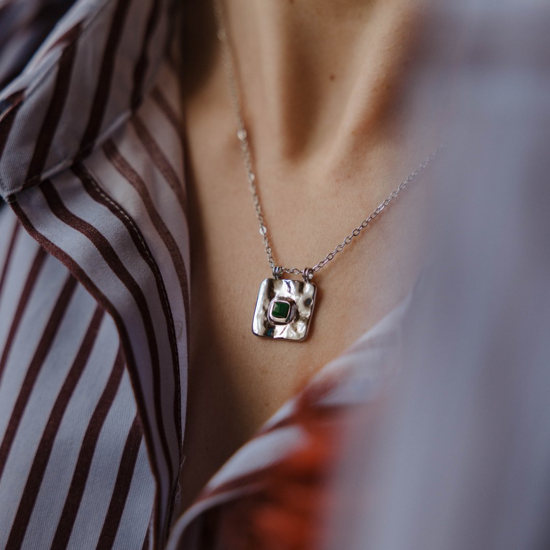 Olea Necklace